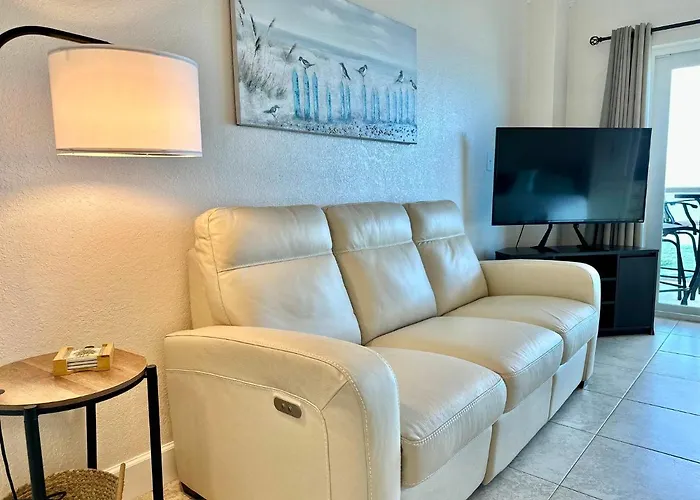 Regatta Club 403n 90 Day Min * Clearwater Beach